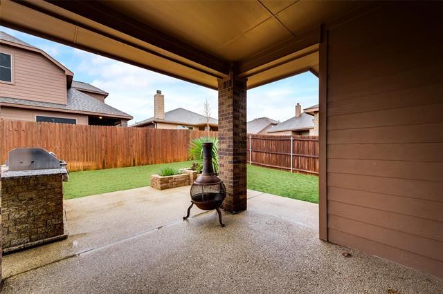 Building Photo - 15825 Carlton Oaks Dr