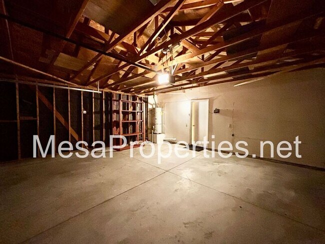 Building Photo - 13667 Gemini St