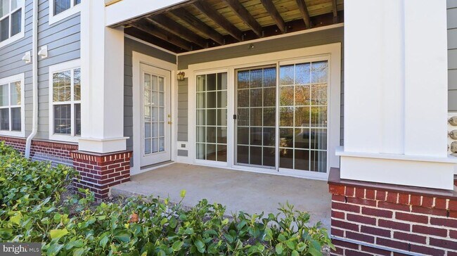 Building Photo - 164 Kendrick Pl