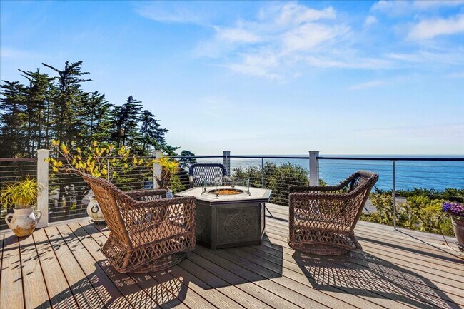 Building Photo - REDUCED PRICE Stunning Highlands Home Located in Carmel, CA!