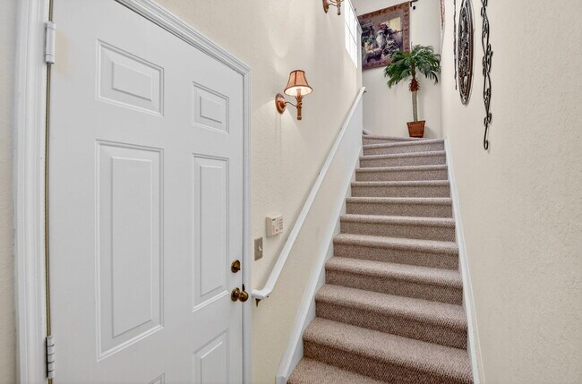 Building Photo - 501 Belmont Pl