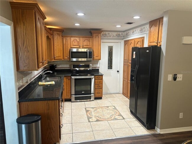 Building Photo - 3690 Dale Ct