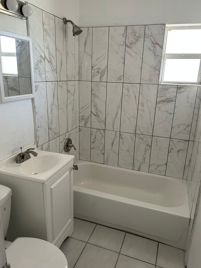 Primary Photo - 10822-10822 2 Ave
