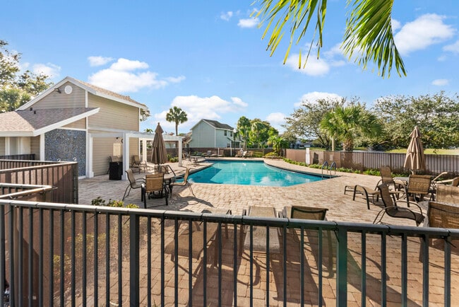 Building Photo - 5359 Buckhead Cir