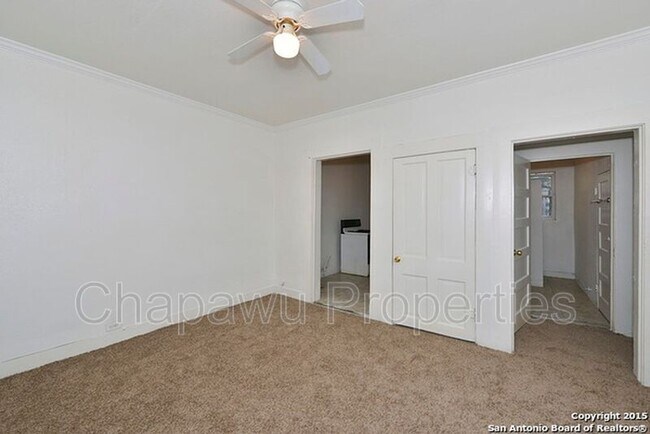 Building Photo - 113 S Olive St