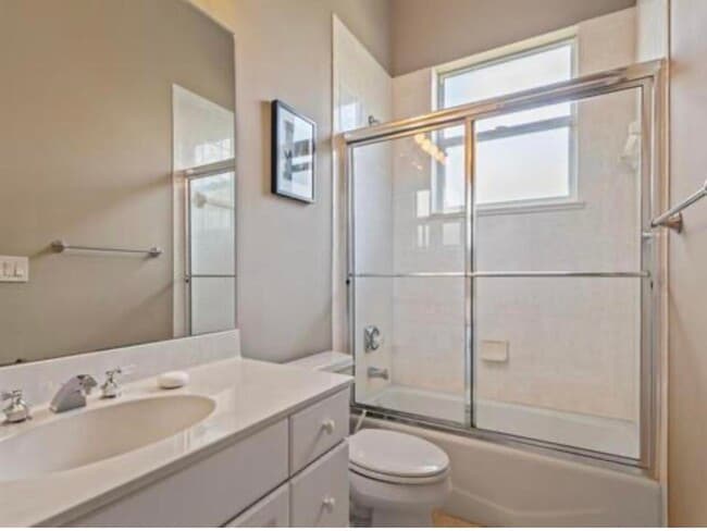 Building Photo - 8204 Kiawah Trce