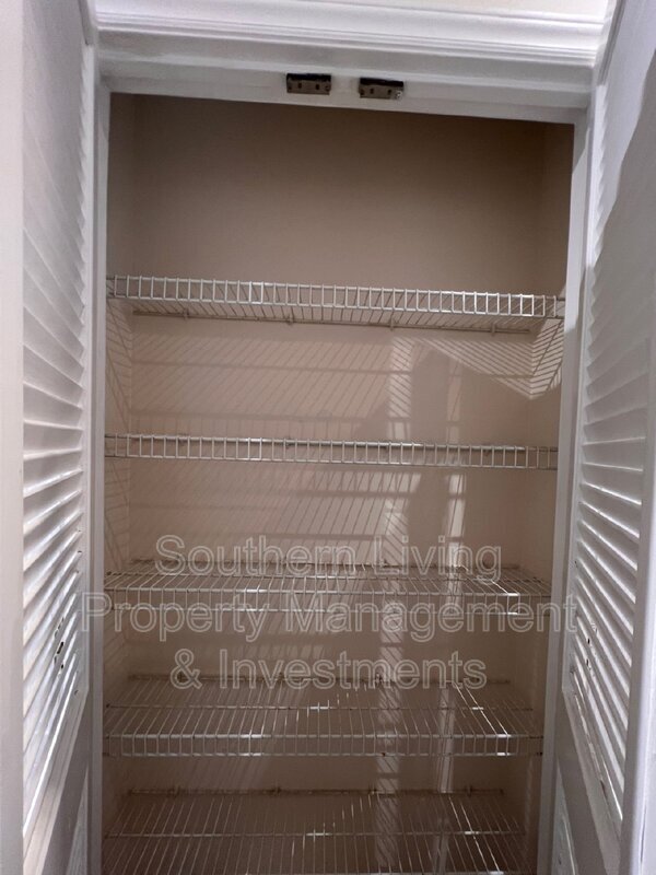 Building Photo - 7368 Rose Terrace Ct