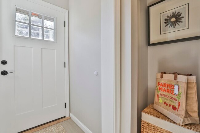 Building Photo - 6 Veterans Rd