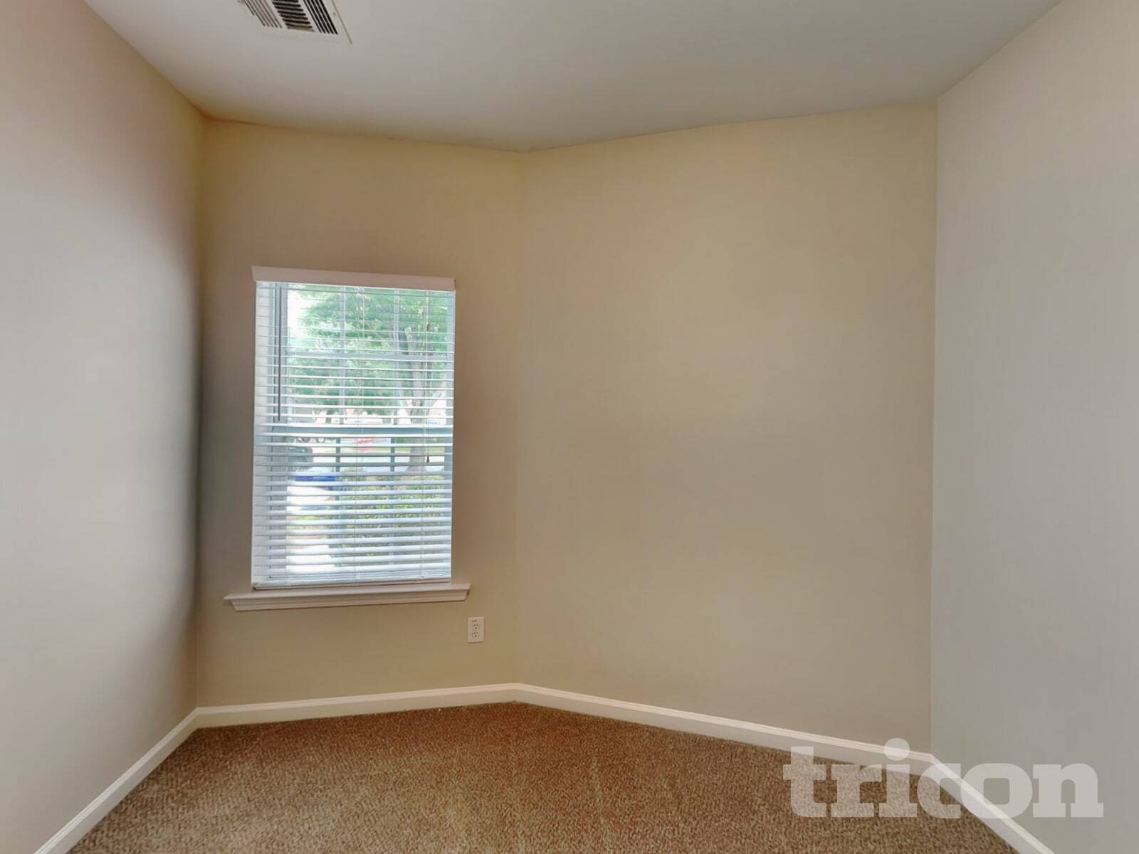 Building Photo - 1642 Donovans Rdg NW Kennesaw GA