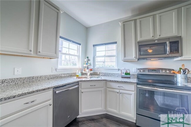 Building Photo - 115 Sailmaker Ln