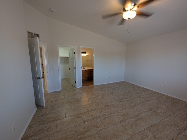 Building Photo - 1204 W Prior Ave