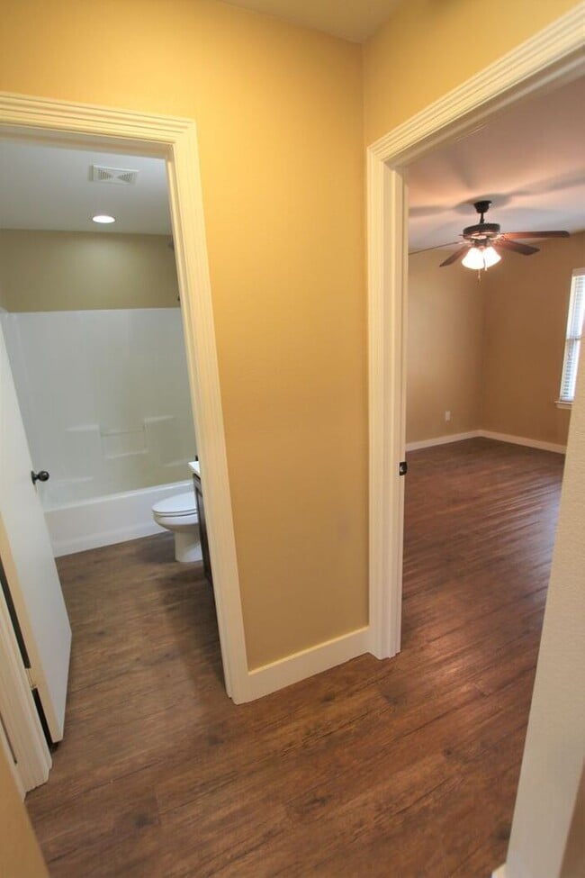Building Photo - Available Now: 3 Bedroom, 2 Bathroom Town ...
