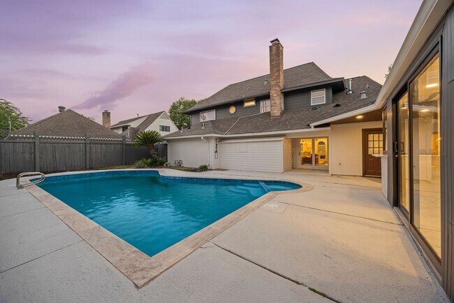 Building Photo - 2906 Riata Ln