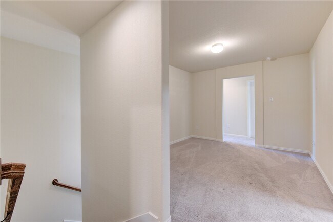 Building Photo - 30243 Twisting Springs Dr