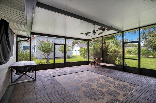 Building Photo - 428 S Summerlin Ave