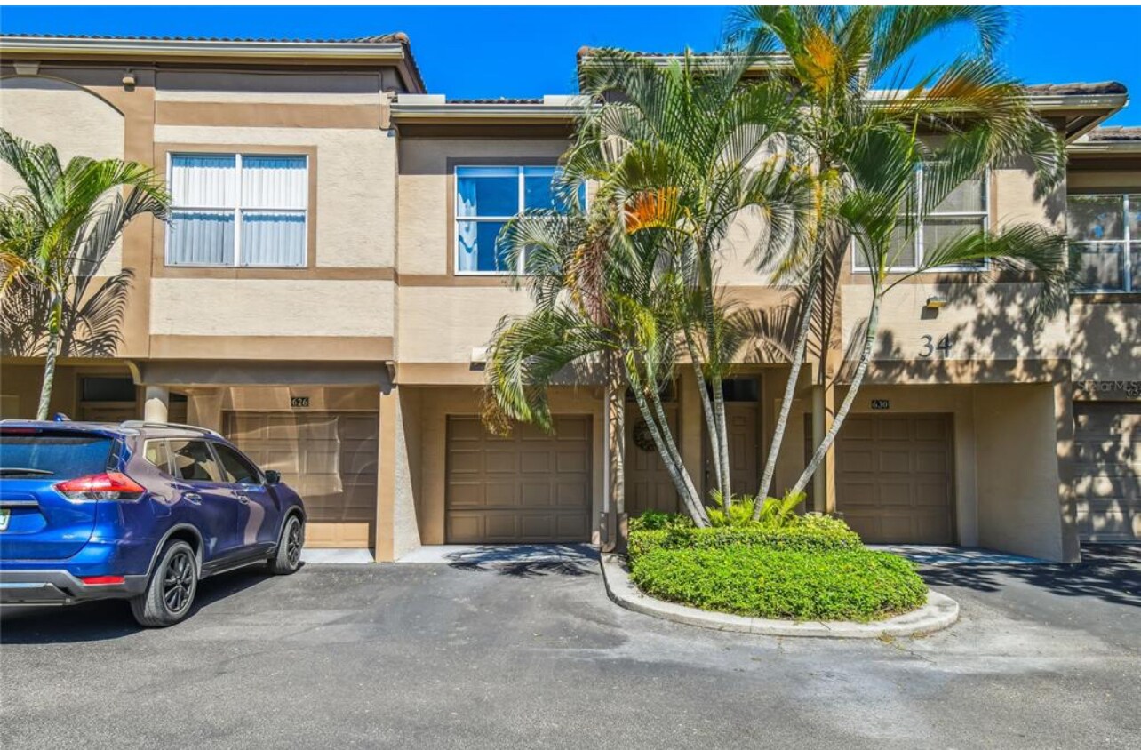 Building Photo - 628 Arbor Lake Ln