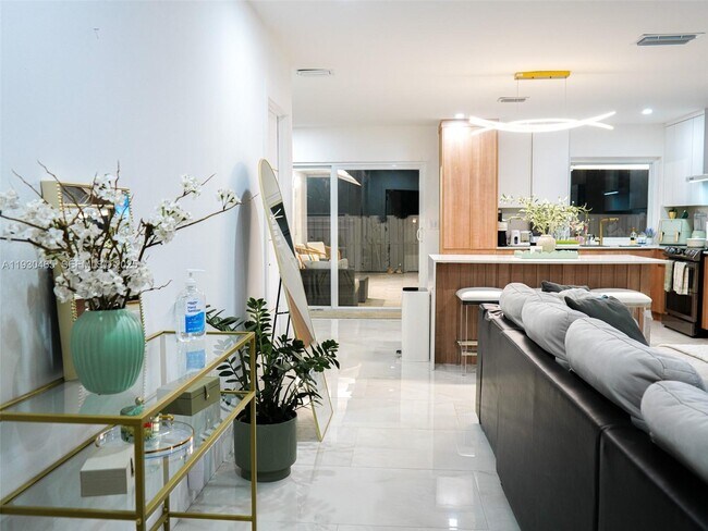 Building Photo - 7951 NW 37th Dr