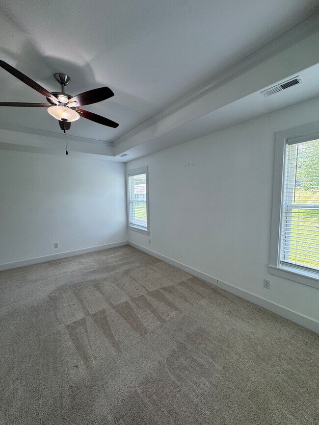 Building Photo - 4806 Winrose Ct