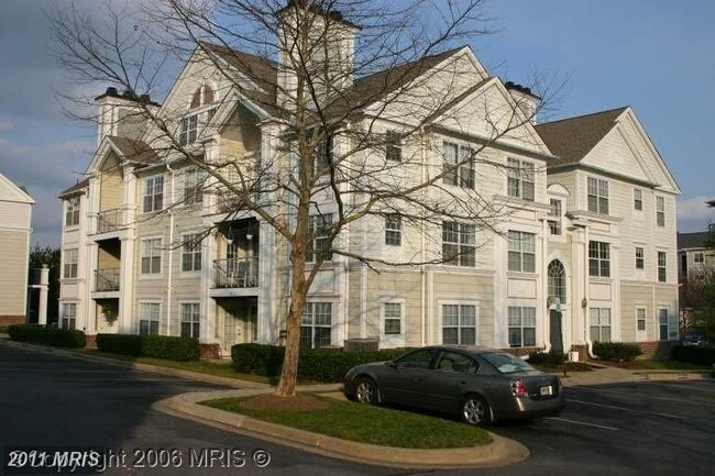 Primary Photo - 3 Bedroom Condo Located In The Kentlands