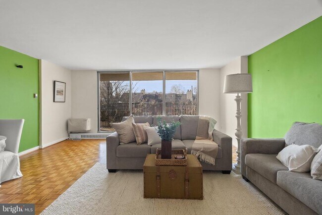 Building Photo - 1401 Pennsylvania Ave