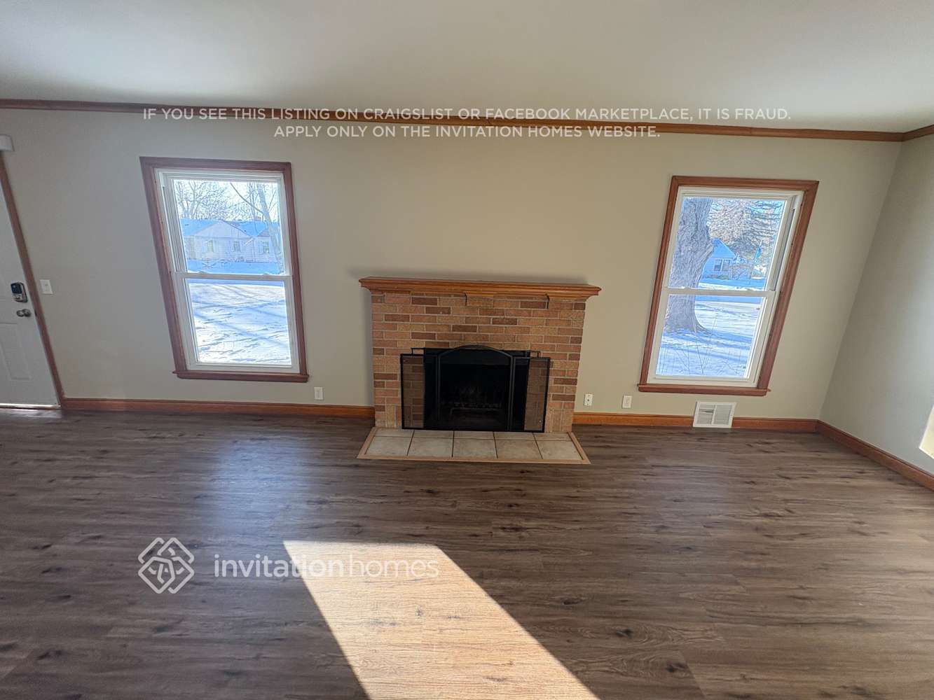 Building Photo - 2940 Orchard Ave N