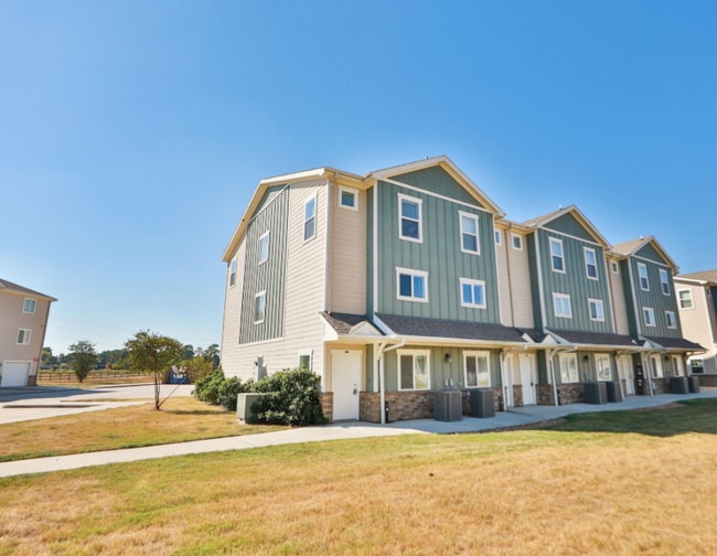 Building Photo - 21155 Gosling Rd