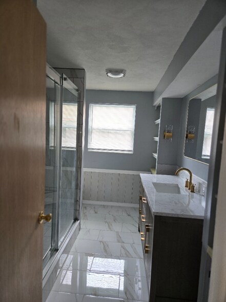 Building Photo - 2064 Pellam Blvd