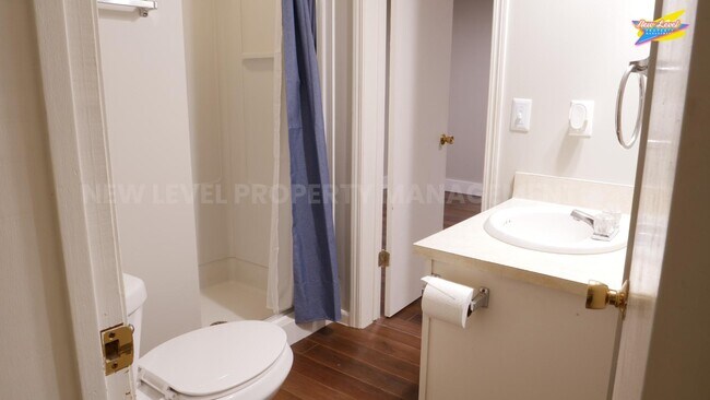 Building Photo - 1717 S Cypress St