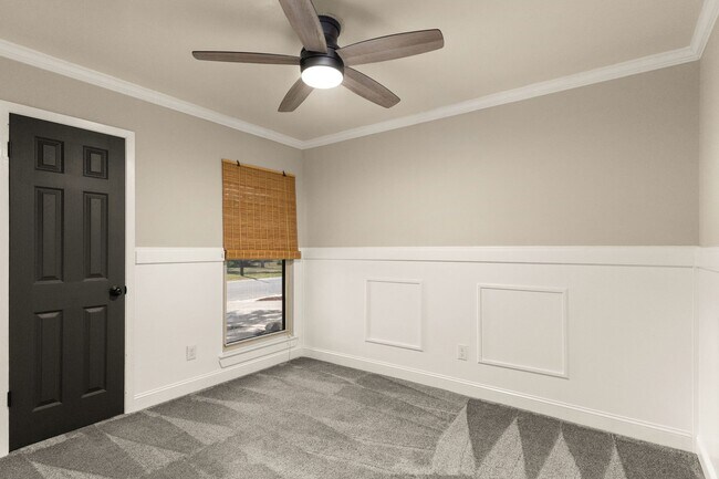 Building Photo - 224 Anhalt Dr
