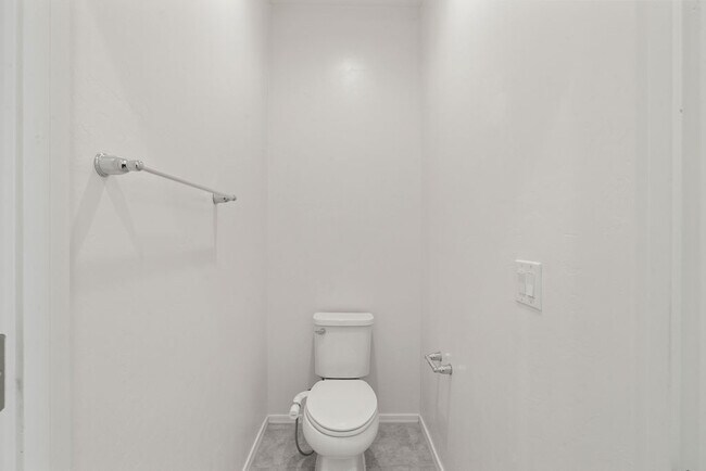 Building Photo - 11288 S Weismann Dr