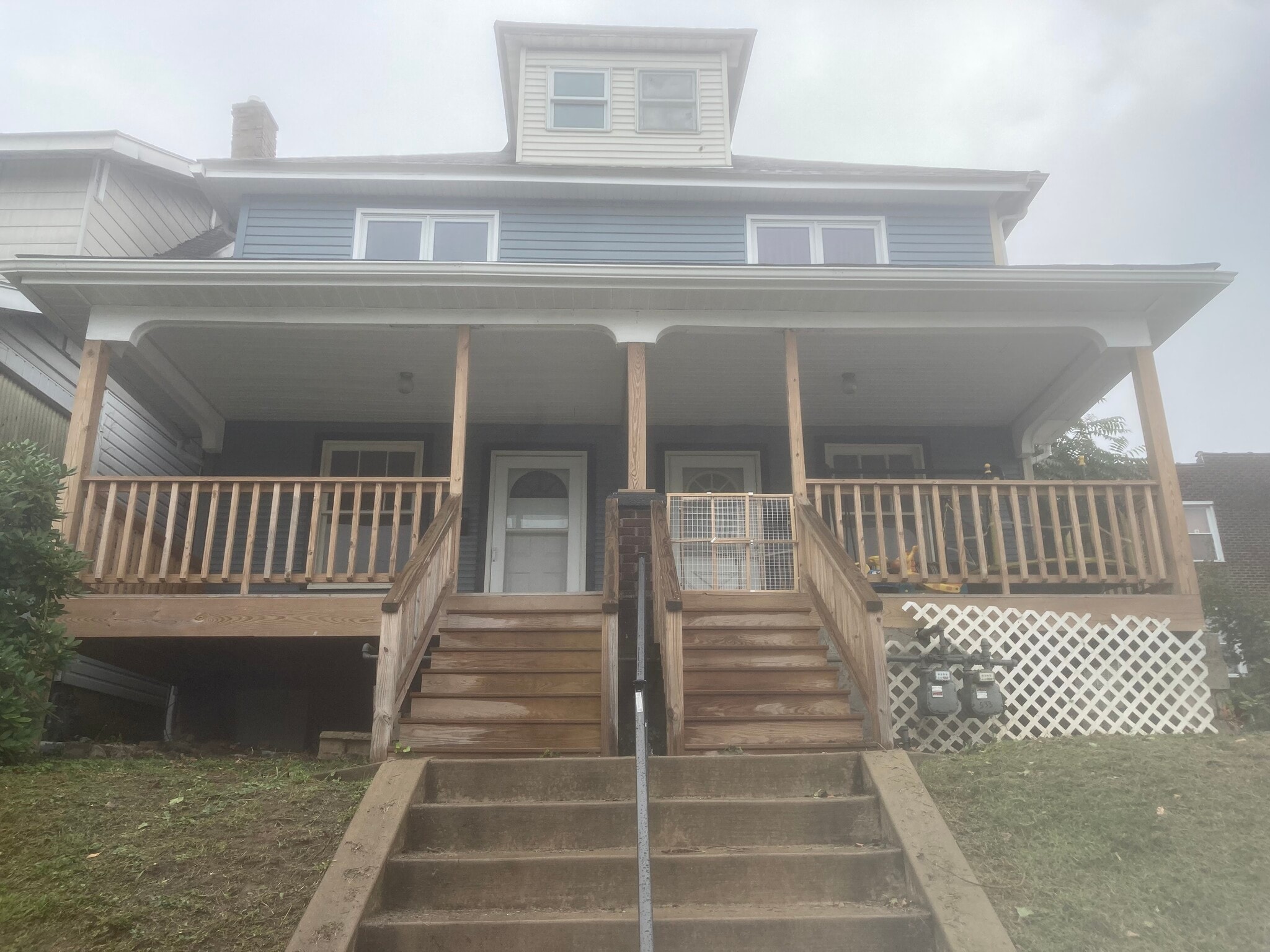 Building Photo - 533 Jackson Ave