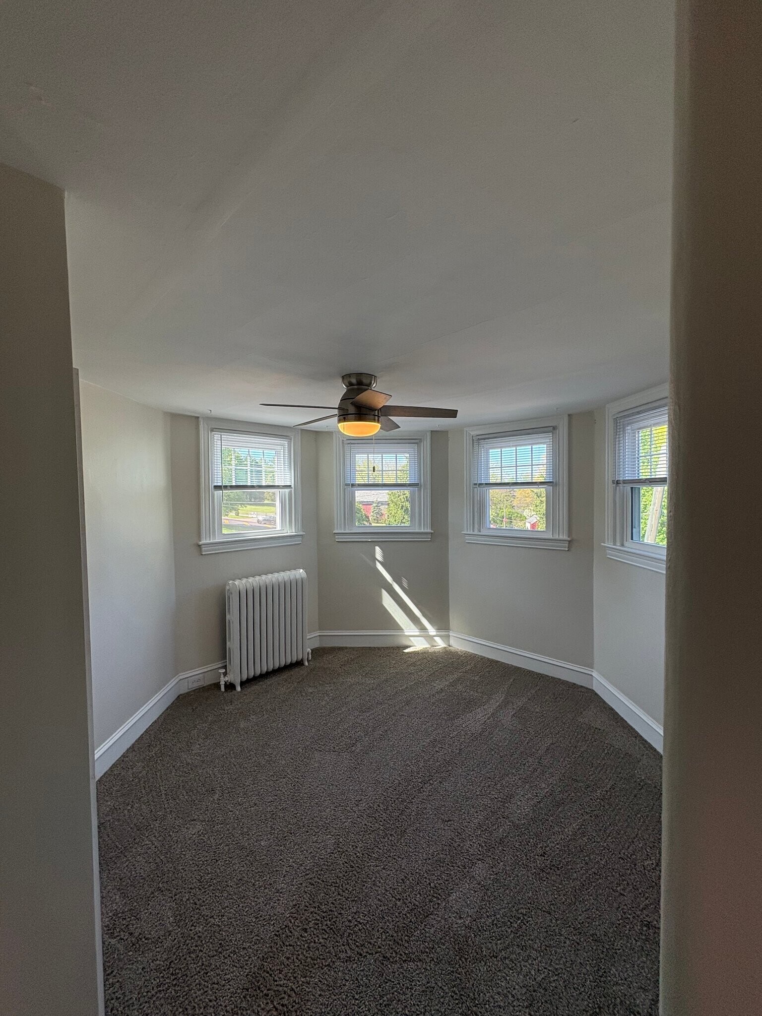 Building Photo - 400 Bethlehem Pike