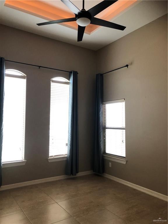 Building Photo - 25 Cornell Ave