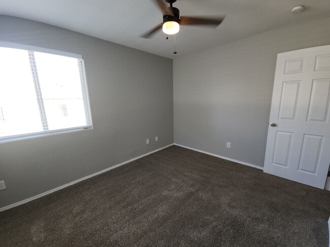 Building Photo - 8253 W Wildwood Glen Dr