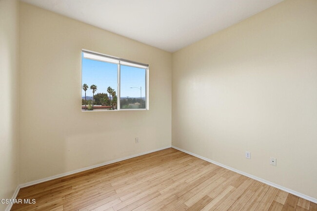 Building Photo - 477 Scatterwood Ln