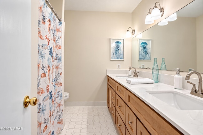 Building Photo - 4608 Sunset Dr