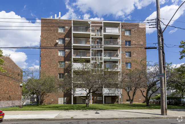 Primary Photo - Essex Terrace