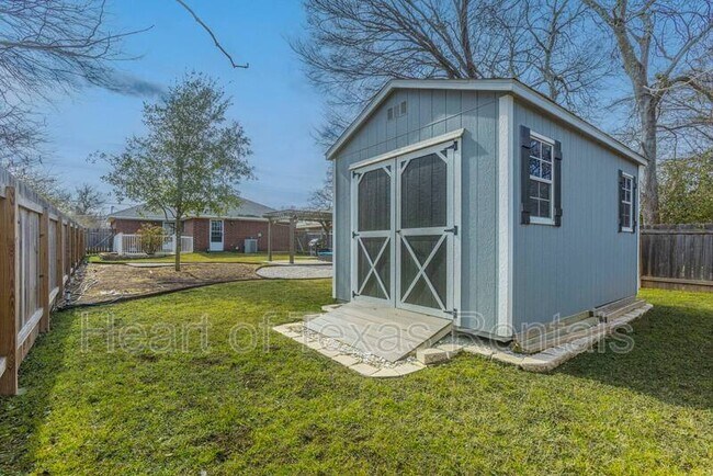 Building Photo - 1202 Spring St