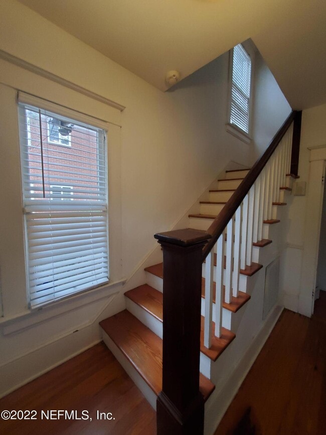 Building Photo - 2846 Sydney St