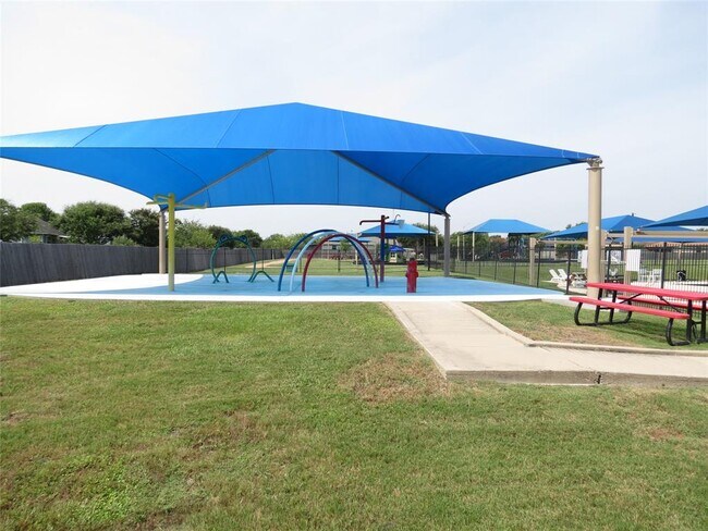 Building Photo - 375 Musgrav