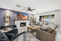 Building Photo - 8501 E Jackrabbit Rd
