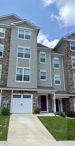 Building Photo - 111 Clydesdale Ln