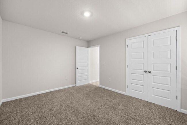 Building Photo - 7337 Morningside Dr