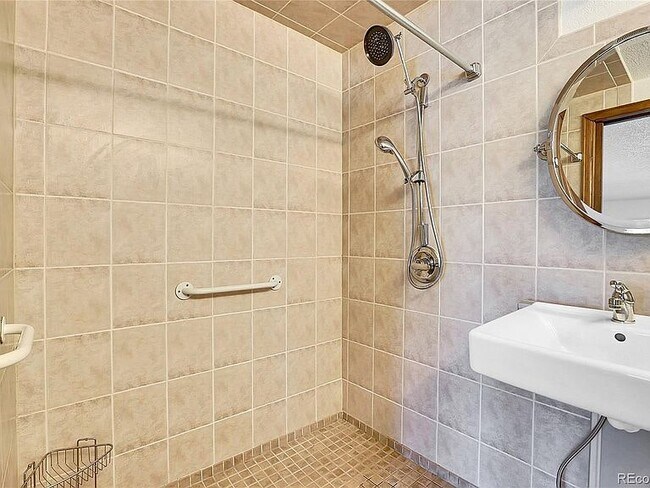 Building Photo - 13270 W 65th Ave
