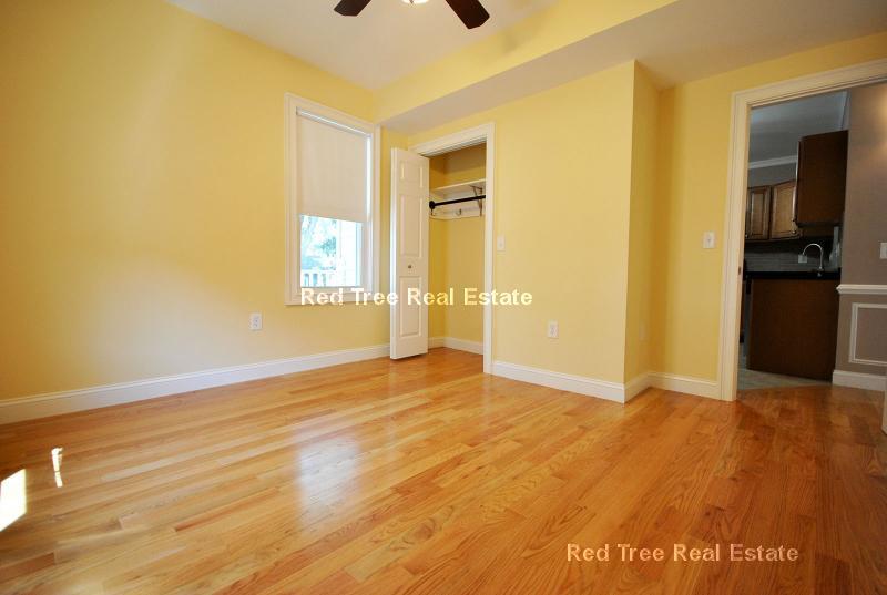 Building Photo - 38 Turner St