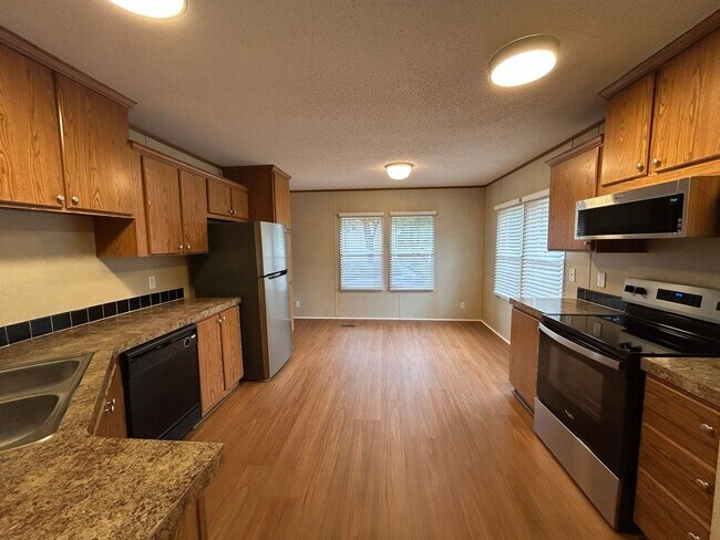 Building Photo - Introducing this newly remodeled 3 Bedroom 2 Bathroom home on large lot.