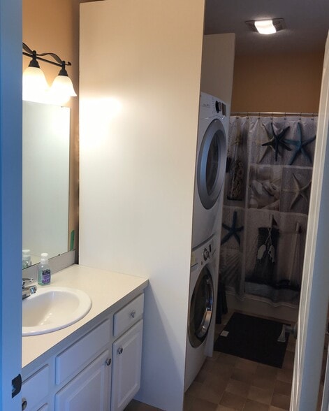 new washer dryer - 10683 Linden Dr NW