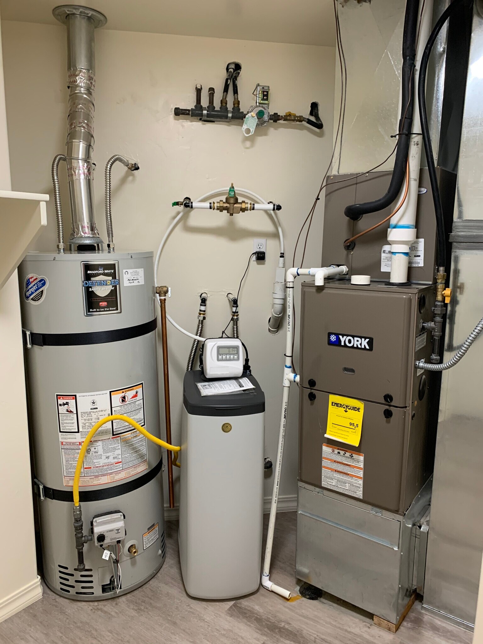 Utility room - 2124 E Olympic Ave