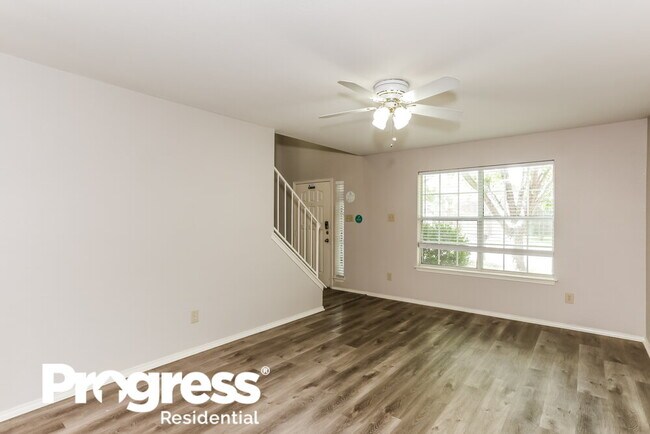 Building Photo - 1108 Cherrytree Dr