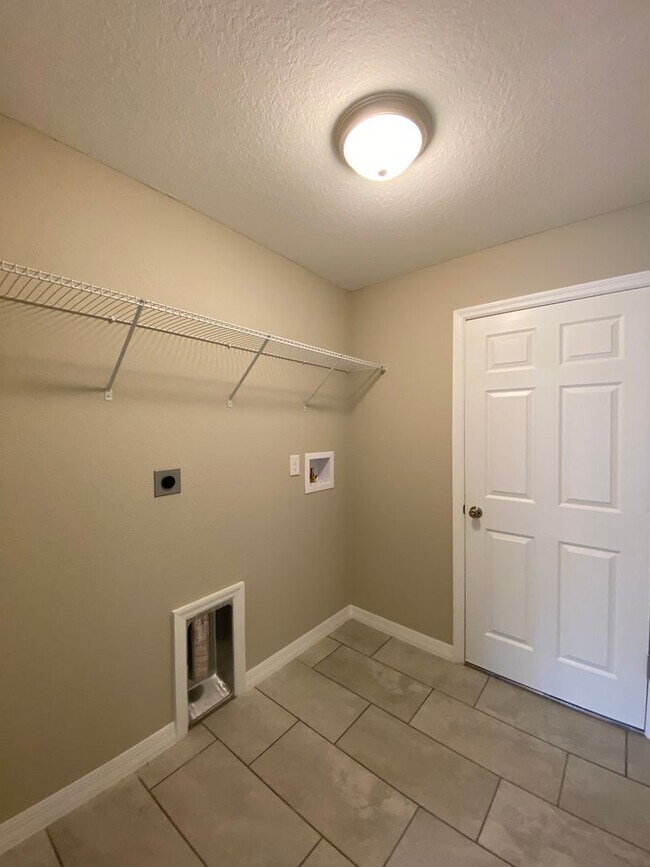 Building Photo - 14962 SW 60th Terrace